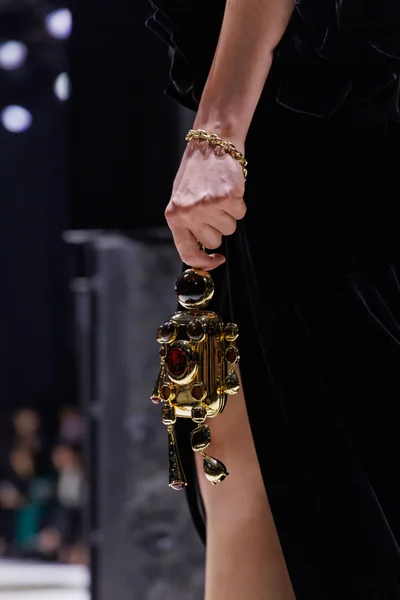 Look 162